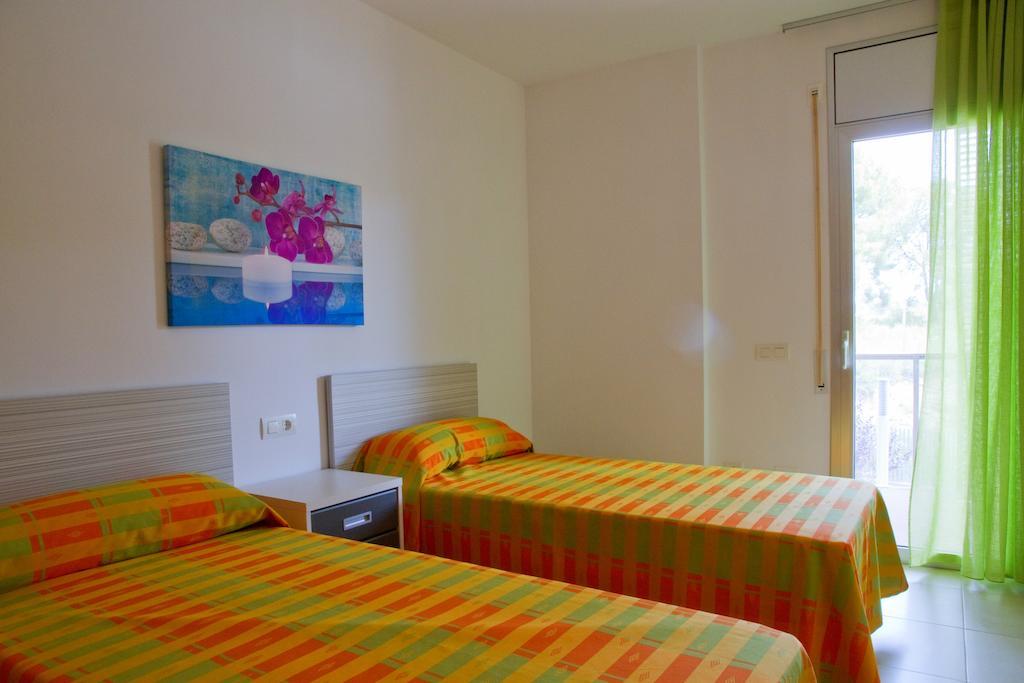 Rentalmar Paradise Families Only Con Parking Salou Phòng bức ảnh